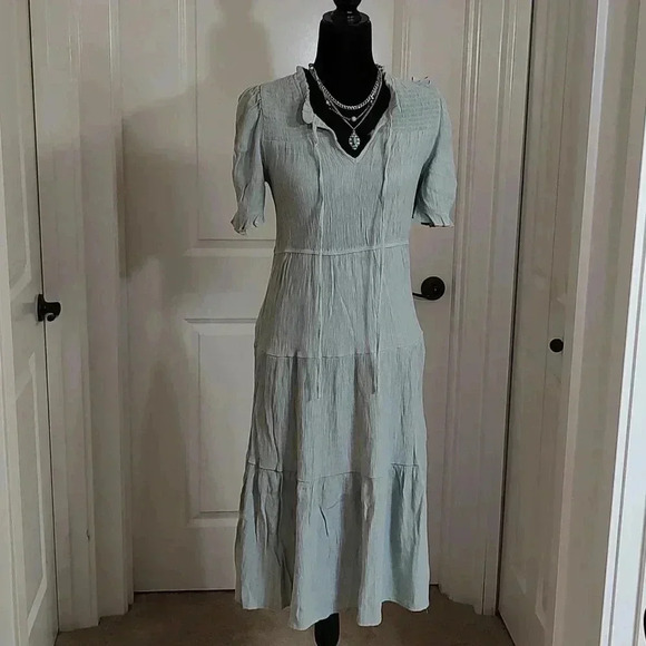 Sweet Wanderer dusty torquiose colored midi dress - Picture 1 of 3